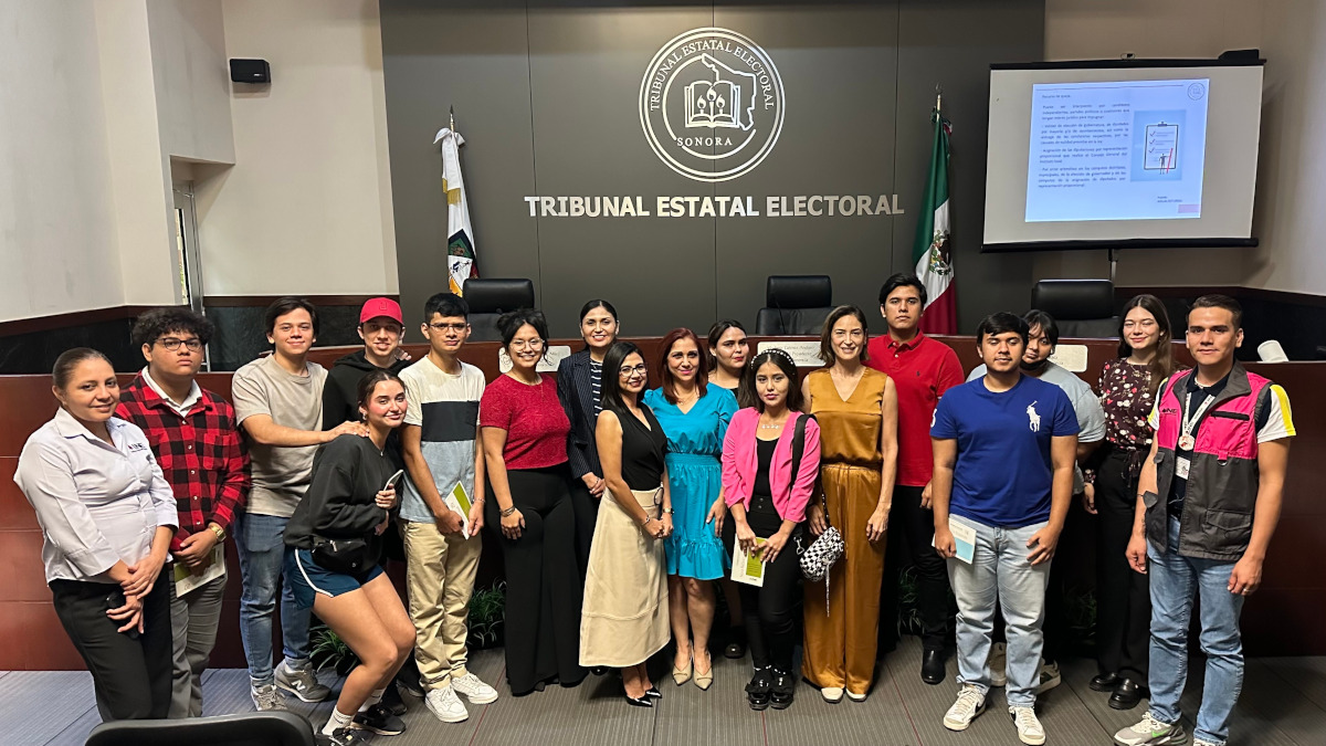 Se celebra la 2da. Jornada Electoral Juvenil en el Tribunal Estatal Electoral de Sonora.
